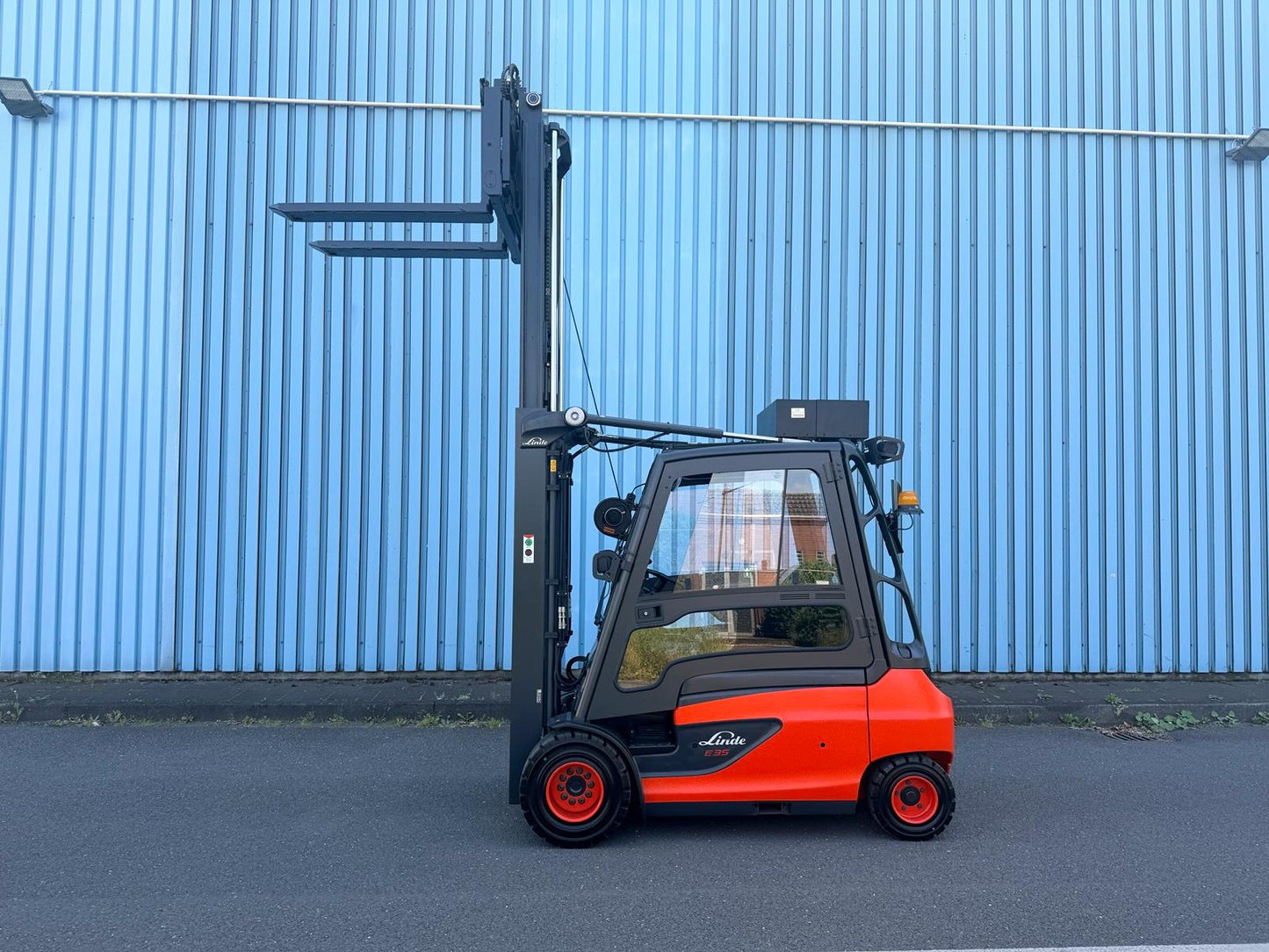 Linde E35L-01 Elektro Gabelstapler Zinkenversteller Gabelverlängerung Hydraulisch Bild 9