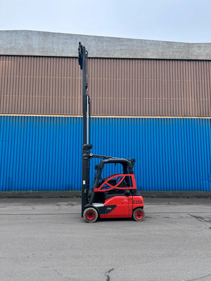 Linde E20PL-02 386 Triplex 5475mm Hub. Elektro Stapler Bild 11