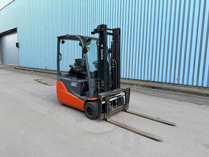 Toyota 2t Elektro Gabelstapler Zinkenversteller Seitenschub Bild 6