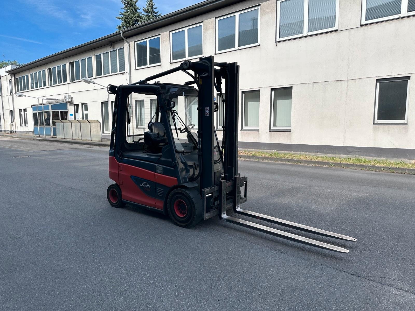 Linde E20 2017 Standard 3300mm Elektro Gabelstapler 2017 Bild 6