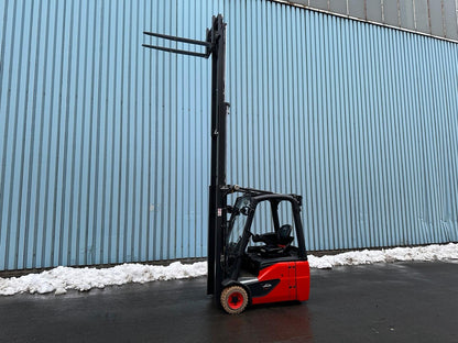 Linde E16 Triplex 4625mm Waage Elektro 3Rad Gabelstapler Bild 7