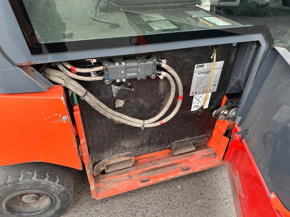 Toyota 2t 4Rad Gabelstapler Elektro Triplex 4700mm ZVG SS Bild 12