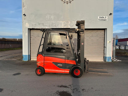 Linde E35HL-01 Elektro 3,5t Gabelstapler Zinkenversteller Kabine Bild 6