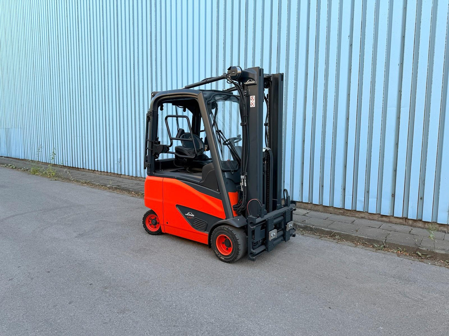 Linde E20PH-02 Triplex 5000mm Zinkenversteller DZH 2020 Bild 10
