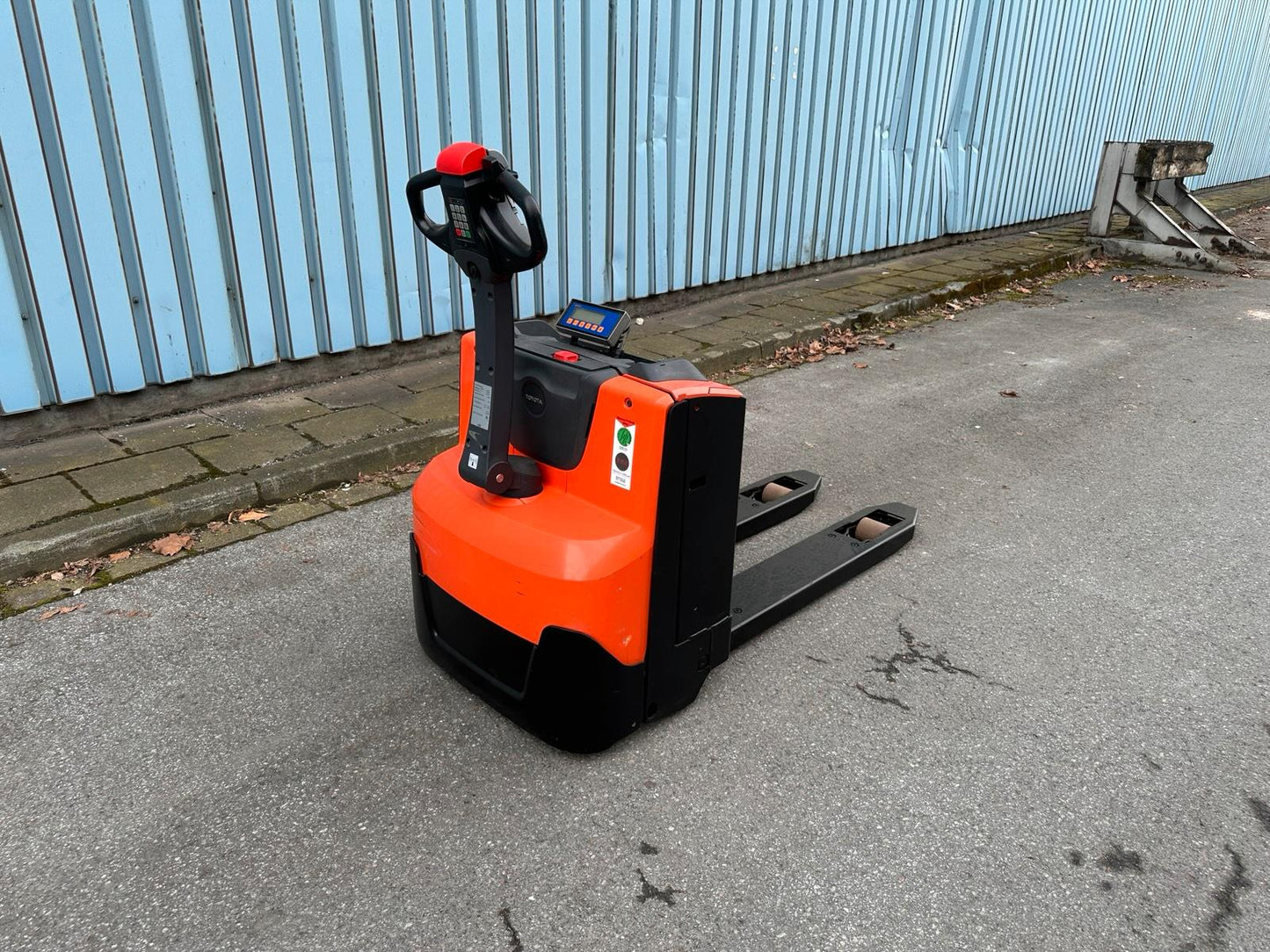 Toyota LWE160 Wiege Elektro Hubwagen Griptech Waage 2019 Bild 2