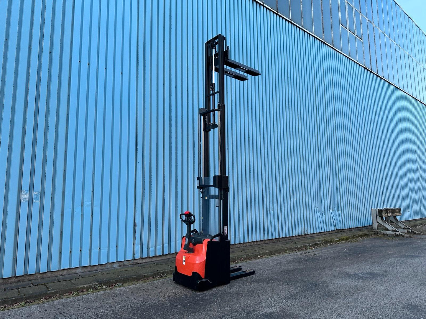 Toyota SWE160L Triplex 4500mm Elektro Hochhubwagen Bild 9