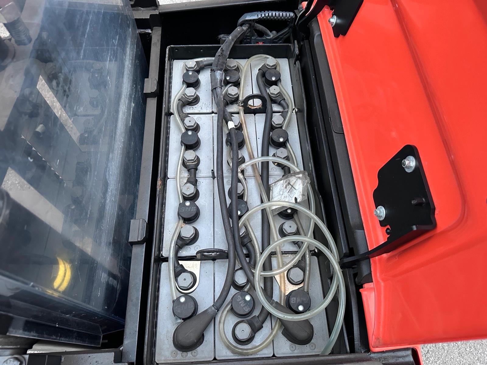 Toyota SWE160 Triplex 5400mm Hochhubwagen Elektro Stapler Lagertechnik Bild 11
