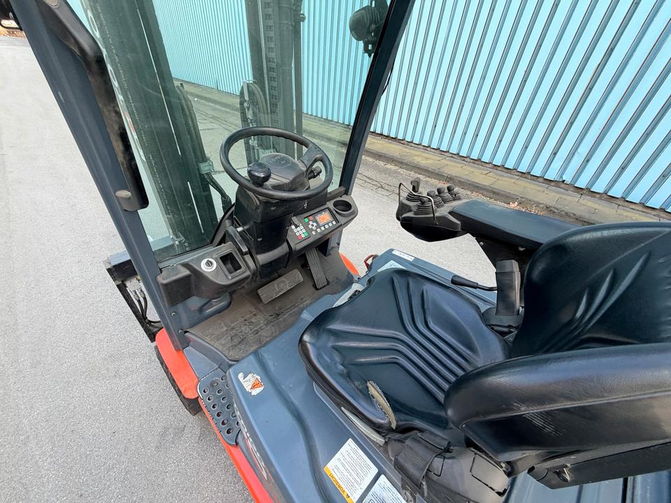 Toyota 2t Elektro Gabelstapler Zinkenversteller Seitenschub Bild 12