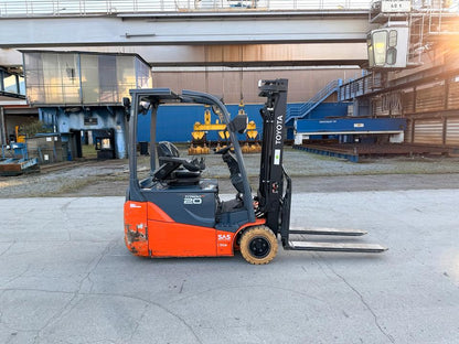 Toyota 8FBE20T Duplex 3300 Elektro Gabelstapler 2T Bild 5