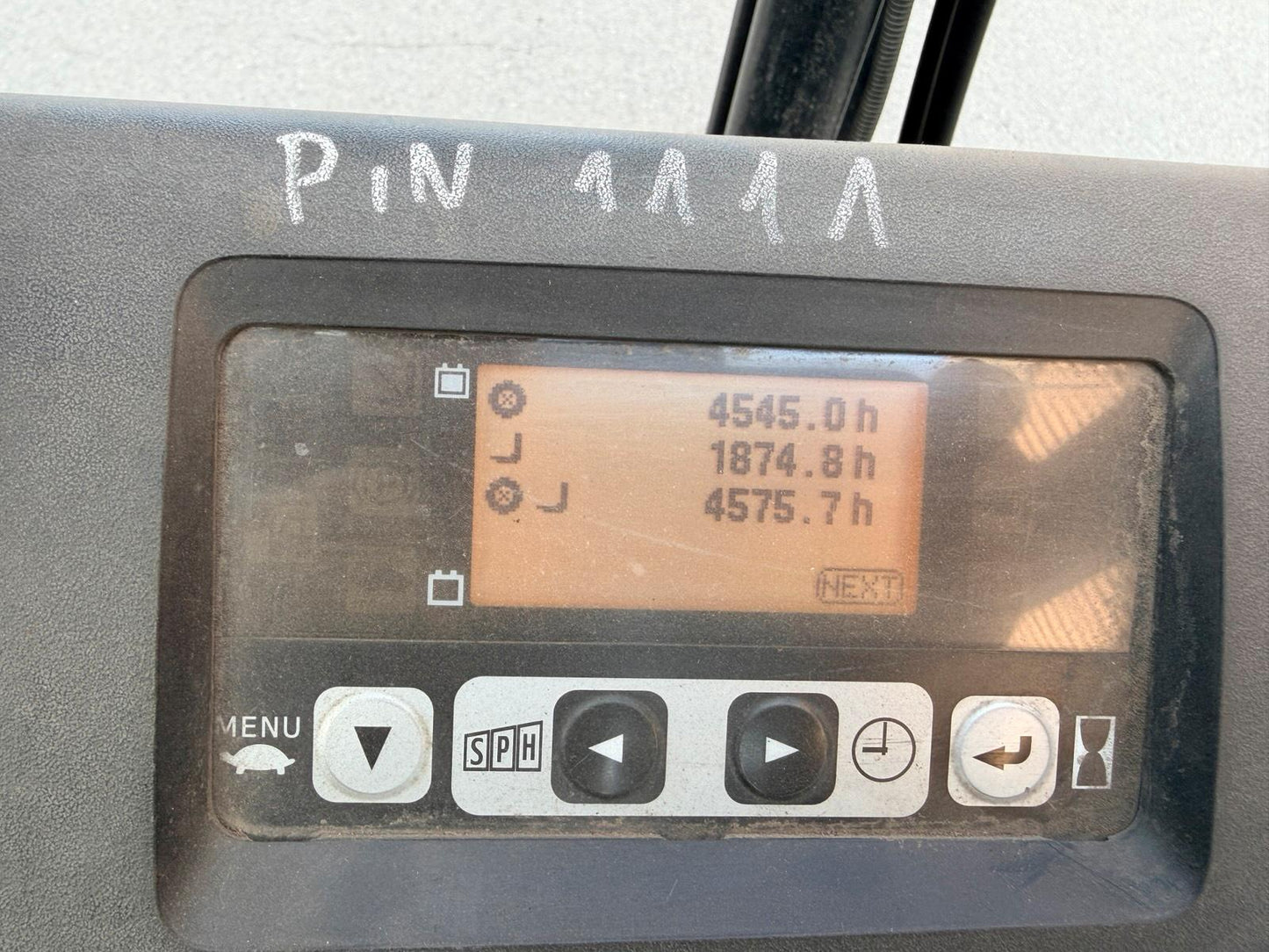 Toyota 1,8t Gabelstapler 3300mm Freihub Seitenschub Bild 12
