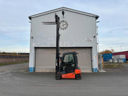 Toyota 2t 4Rad Gabelstapler Elektro Triplex 4700mm ZVG SS Bild 11