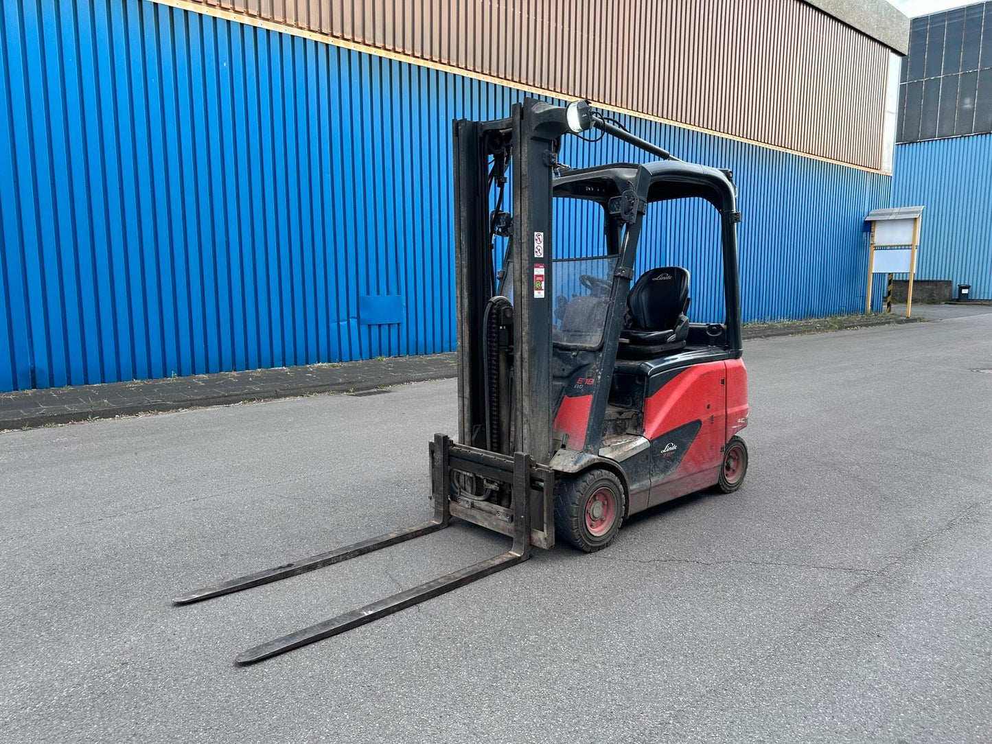 Linde E16PH-02 Triplex 5225mm Hubhöhe Elektro Gabelstapler 2020 Bild 3
