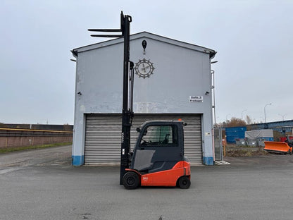 Toyota 8FBMT30 3Ton Elektro Gabelstapler Triplex 5500mm Batterie 2024 Bild 11