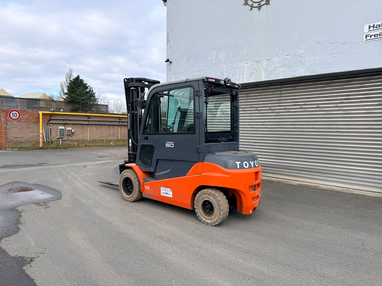 Toyota 5T Elektro Gabelstapler Triplex 5000mm Freihub Seitenschieber