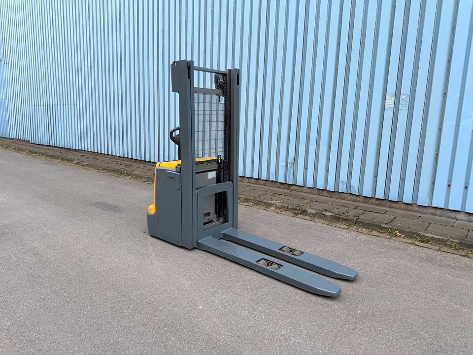 Jungheinrich EJC 220 2t Ameise Lange Gabeln 2500mm hub Bild 10