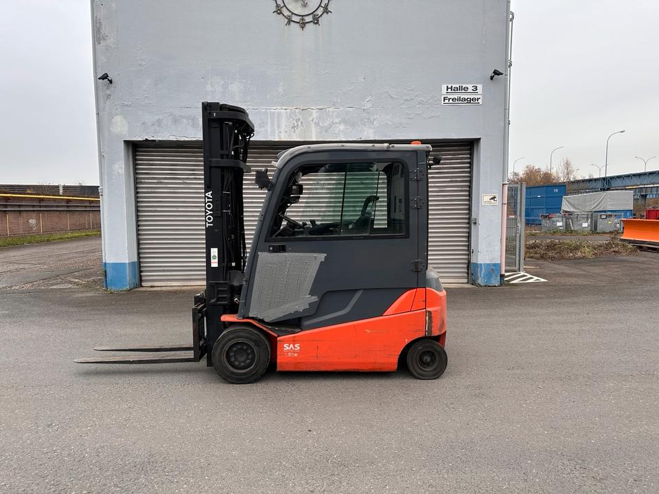 Toyota 8FBMT30 3Ton Elektro Gabelstapler Triplex 5500mm Batterie 2024 Bild 2