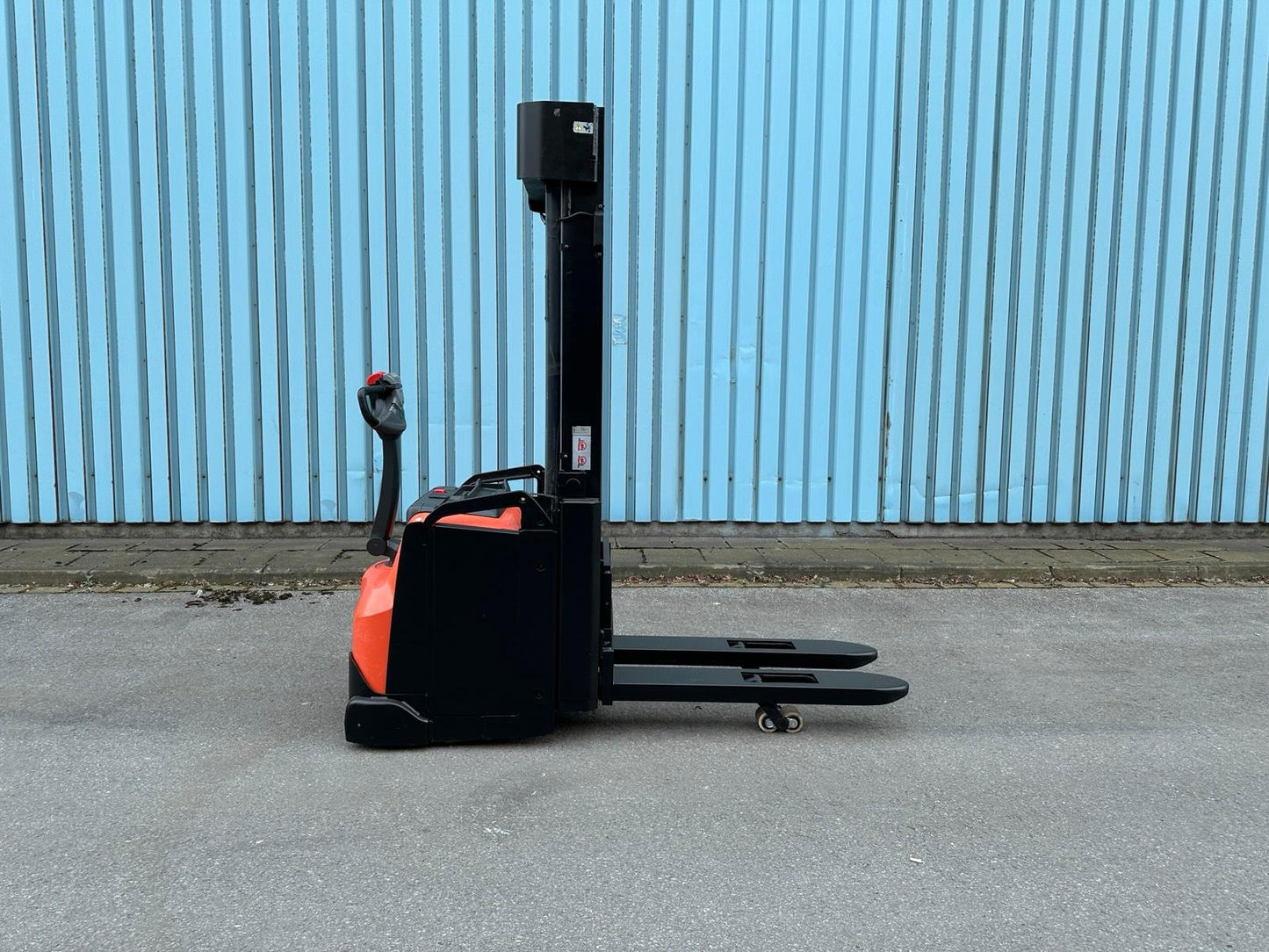 Toyota SWE160L Triplex 4800mm Batt 2024 Elektro Initialhub Bild 5