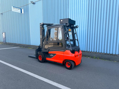 Linde E35L-01 Elektro Gabelstapler Zinkenversteller Gabelverlängerung Hydraulisch Bild 4