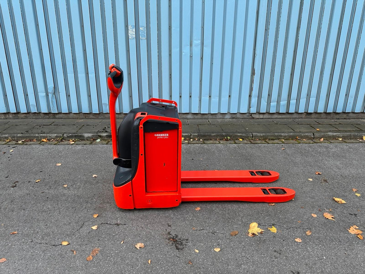 Linde T18 Niederhubwagen 1800kg Elektro Hubwagen Bild 4