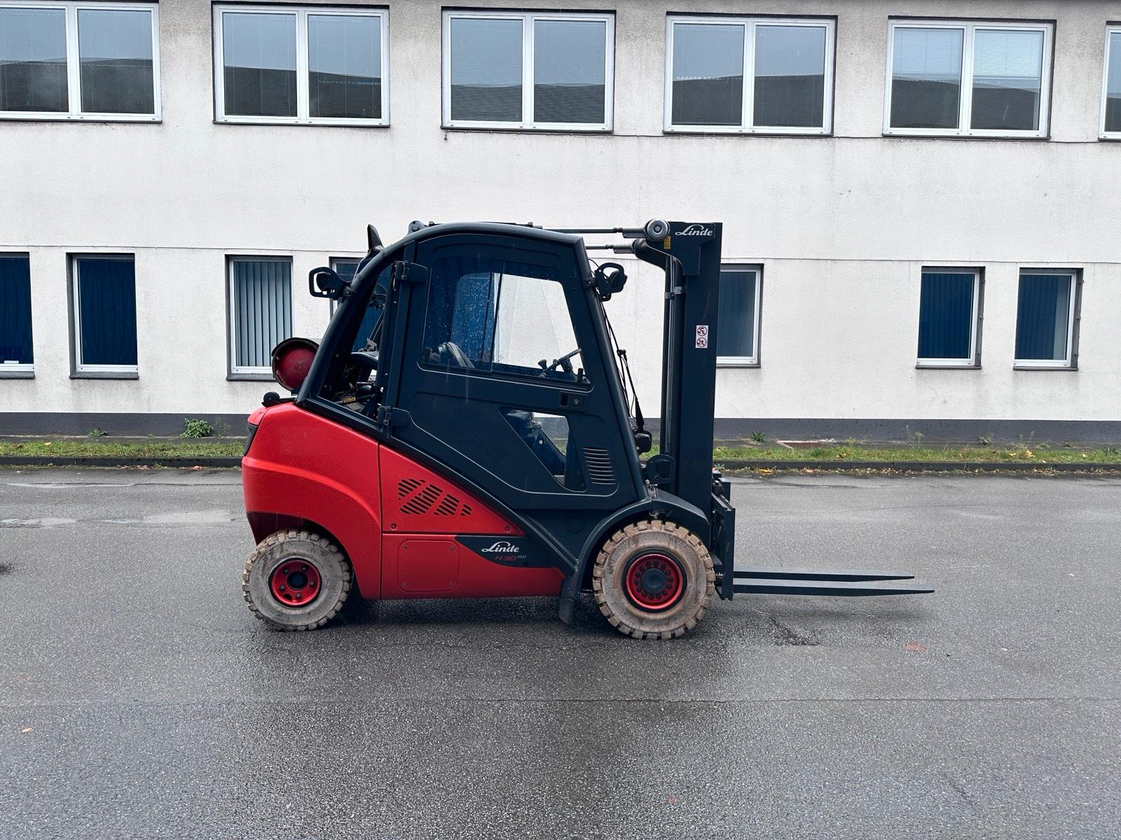Linde H30T Triplex 4800mm Hub 3ton 2019 Gas Gabelstapler Bild 6