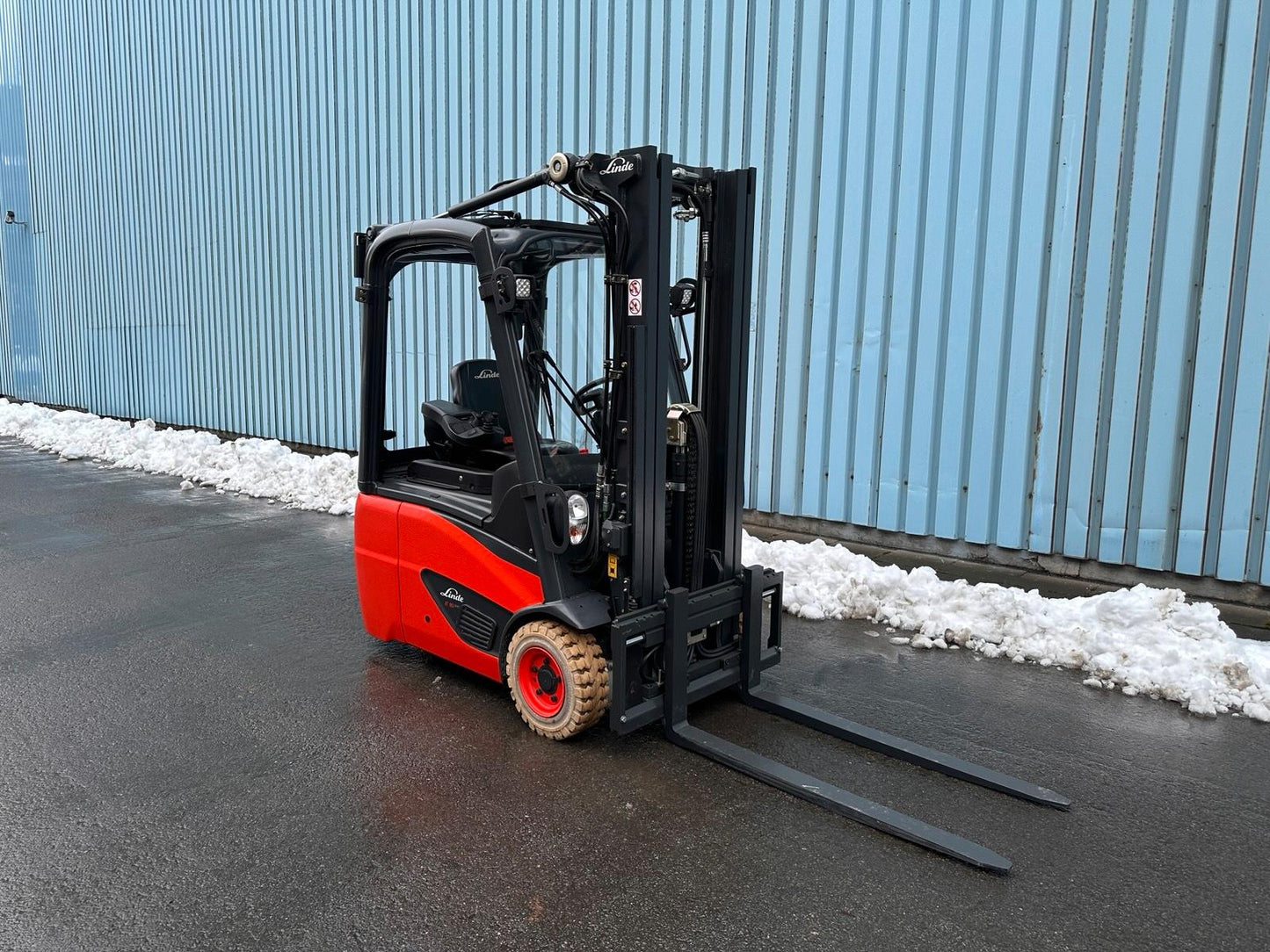 Linde E16 Triplex 4625mm Waage Elektro 3Rad Gabelstapler Bild 8