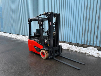 Linde E16 Triplex 4625mm Waage Elektro 3Rad Gabelstapler Bild 8
