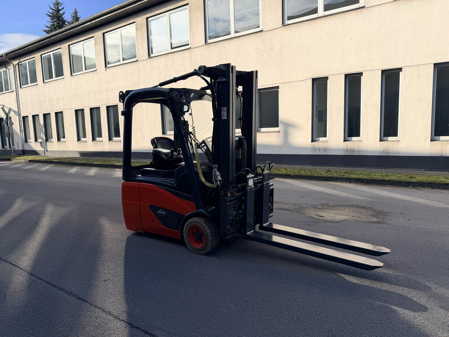 Linde E16 Triplex 4625mm Vorschubgabeln Zinkenversteller