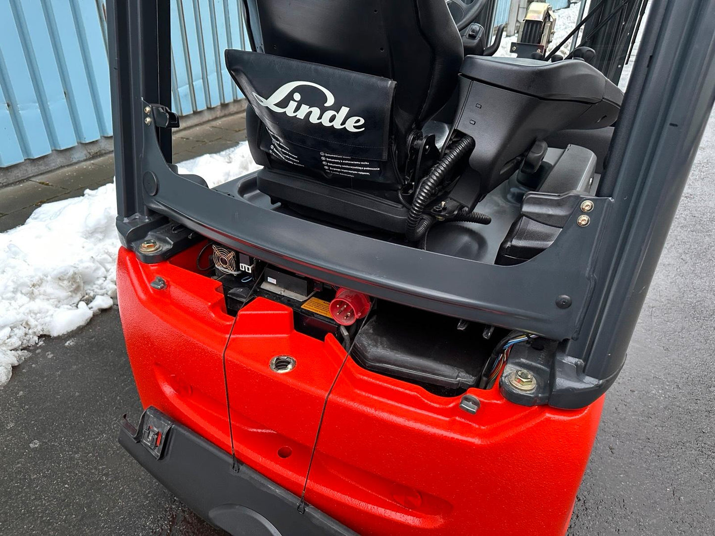 Linde E16 Triplex 4625mm Waage Elektro 3Rad Gabelstapler Bild 12