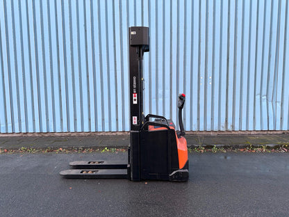 Toyota BT SWE160L Initialhub Triplex 5400mm Hochhubwagen Elektro Bild 6