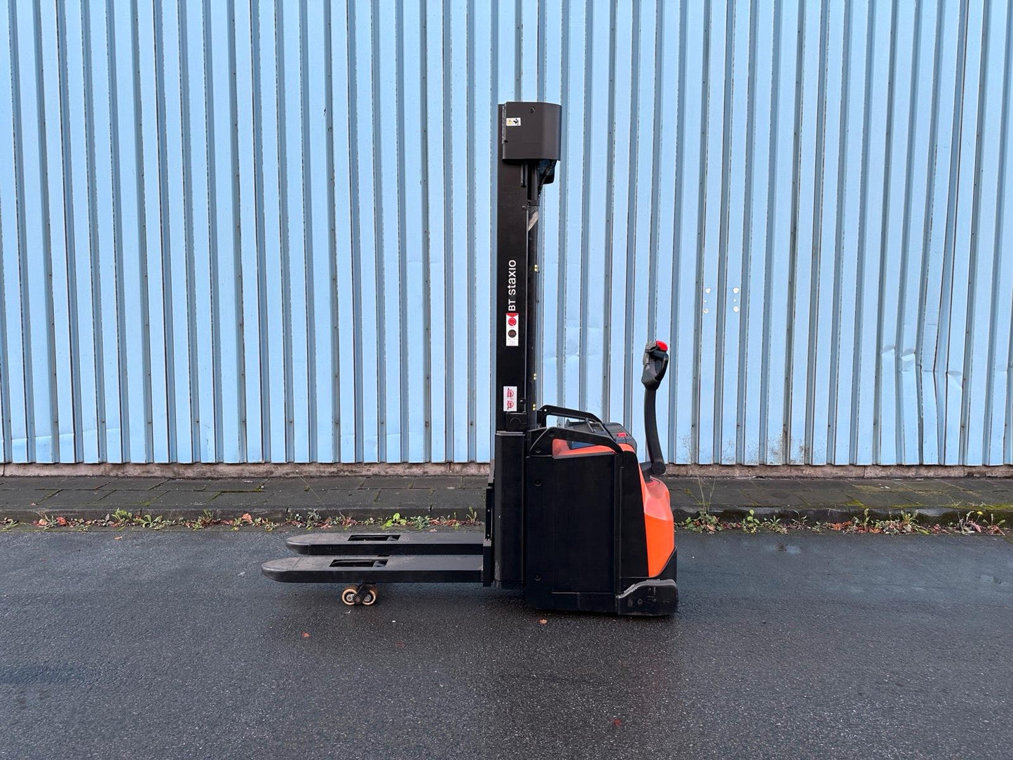 Toyota BT SWE160L Initialhub Triplex 5400mm Hochhubwagen Elektro Bild 8