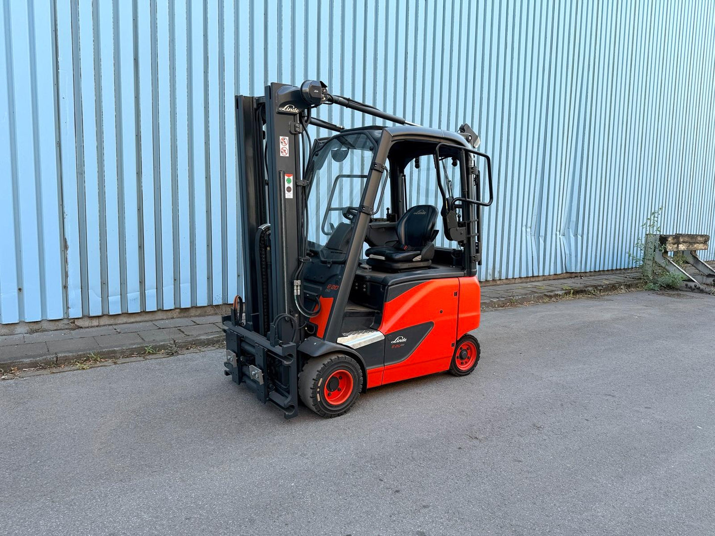 Linde E20PH-02 Triplex 5000mm Zinkenversteller DZH 2020 Bild 3