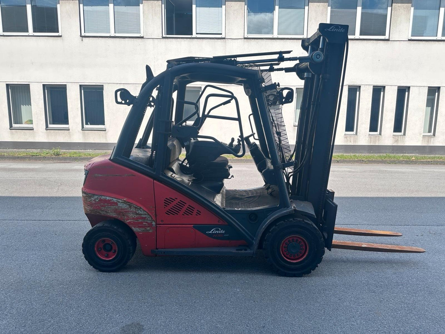 Linde H35D-02 Diesel 3650mm 2020 Gabelstapler wenig Stunden Bild 5