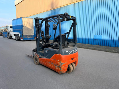 Toyota 1,8t Gabelstapler 3300mm Freihub Seitenschub Bild 7