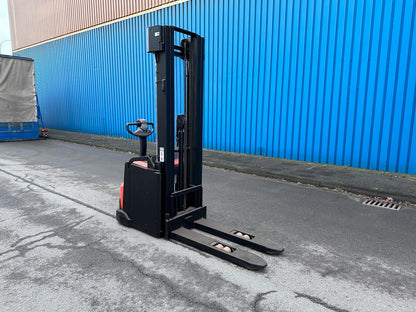 Toyota SWE160 Triplex 5400mm Hochhubwagen Elektro Stapler Lagertechnik Bild 4