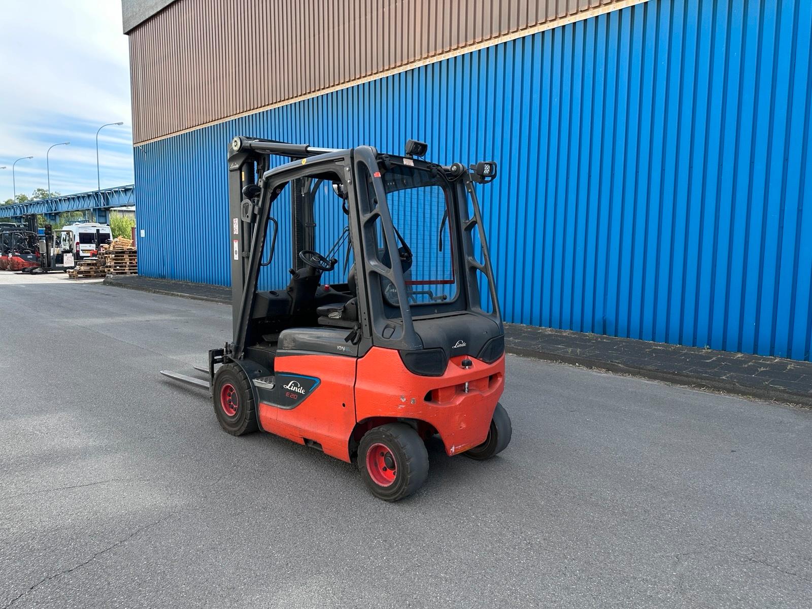 Linde E20 2017 Standard 3300mm Elektro Gabelstapler 2017 Bild 3