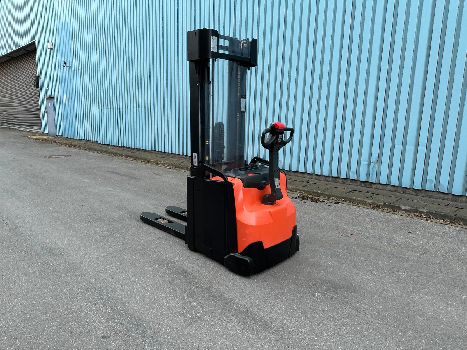 Toyota SWE160L Triplex 4800mm Batt 2024 Elektro Initialhub Bild 9