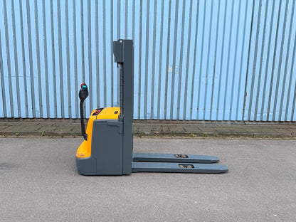 Jungheinrich EJC 220 2t Ameise Lange Gabeln 2500mm hub Bild 9