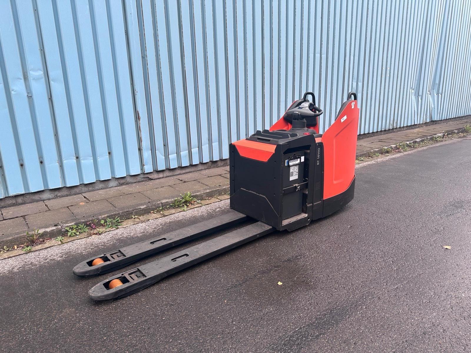 Toyota LPE220 Schnellläufer 2018 1600mm Gabeln Elektro Hubwagen Bild 8