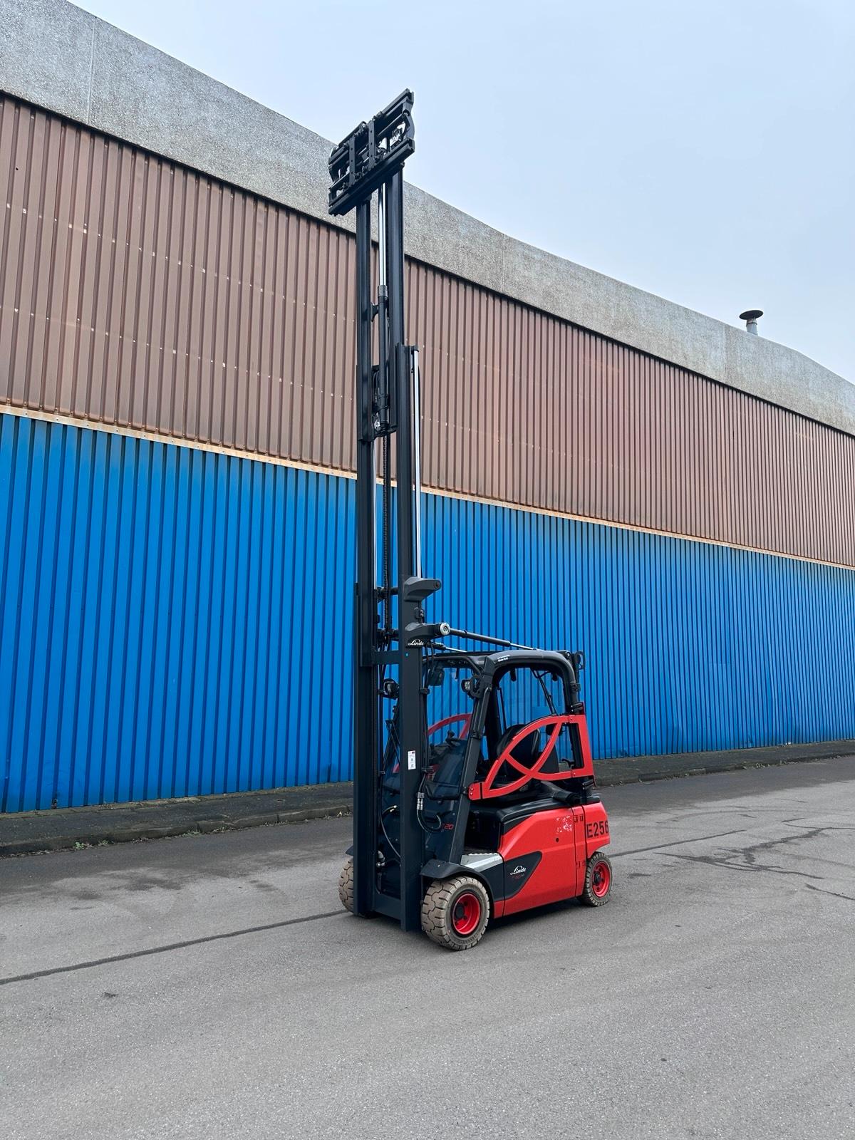 Linde E20PL-02 386 Triplex 5475mm Hub. Elektro Stapler Bild 12
