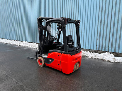 Linde E16 Triplex 4625mm Waage Elektro 3Rad Gabelstapler Bild 4
